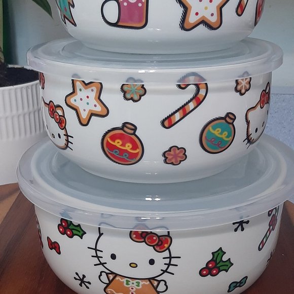 Hello Kitty Ceramic Food Storage Containers, Set of 3 - Picture 5 of 6